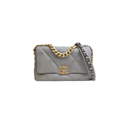 CHANEL 19 Handbag